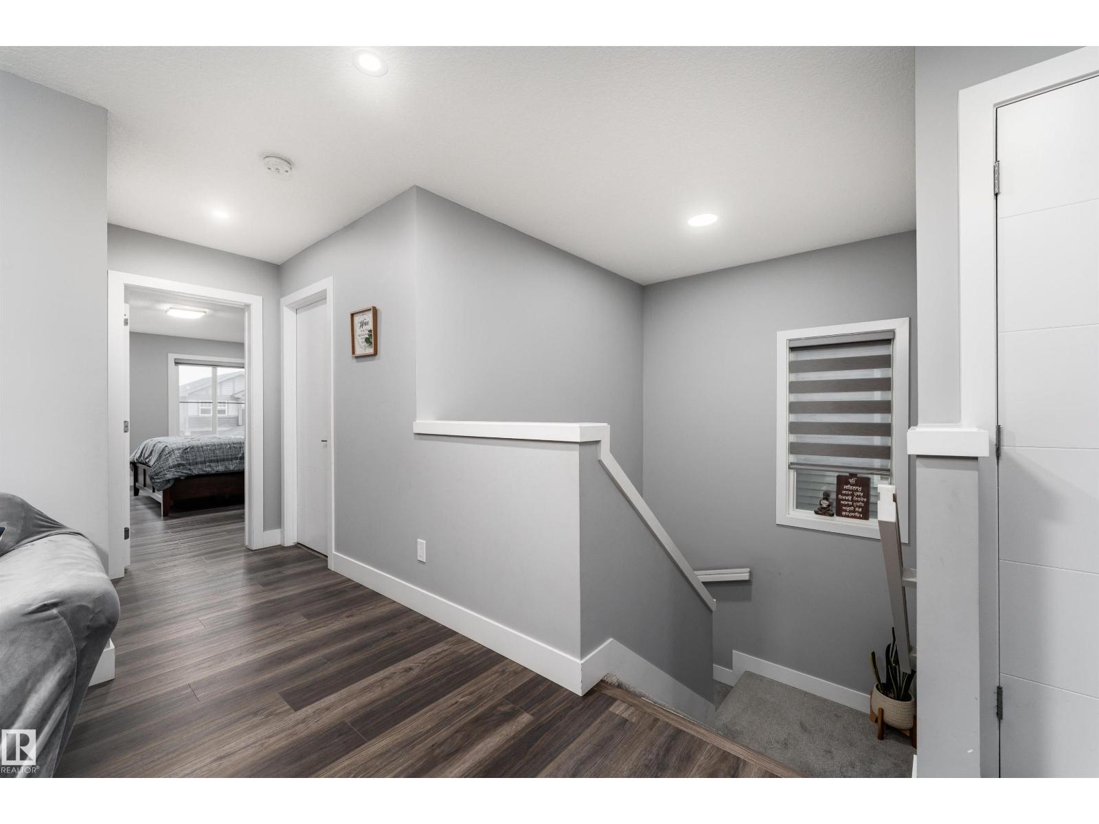 1613 Enright Wy Nw Property Photo 27