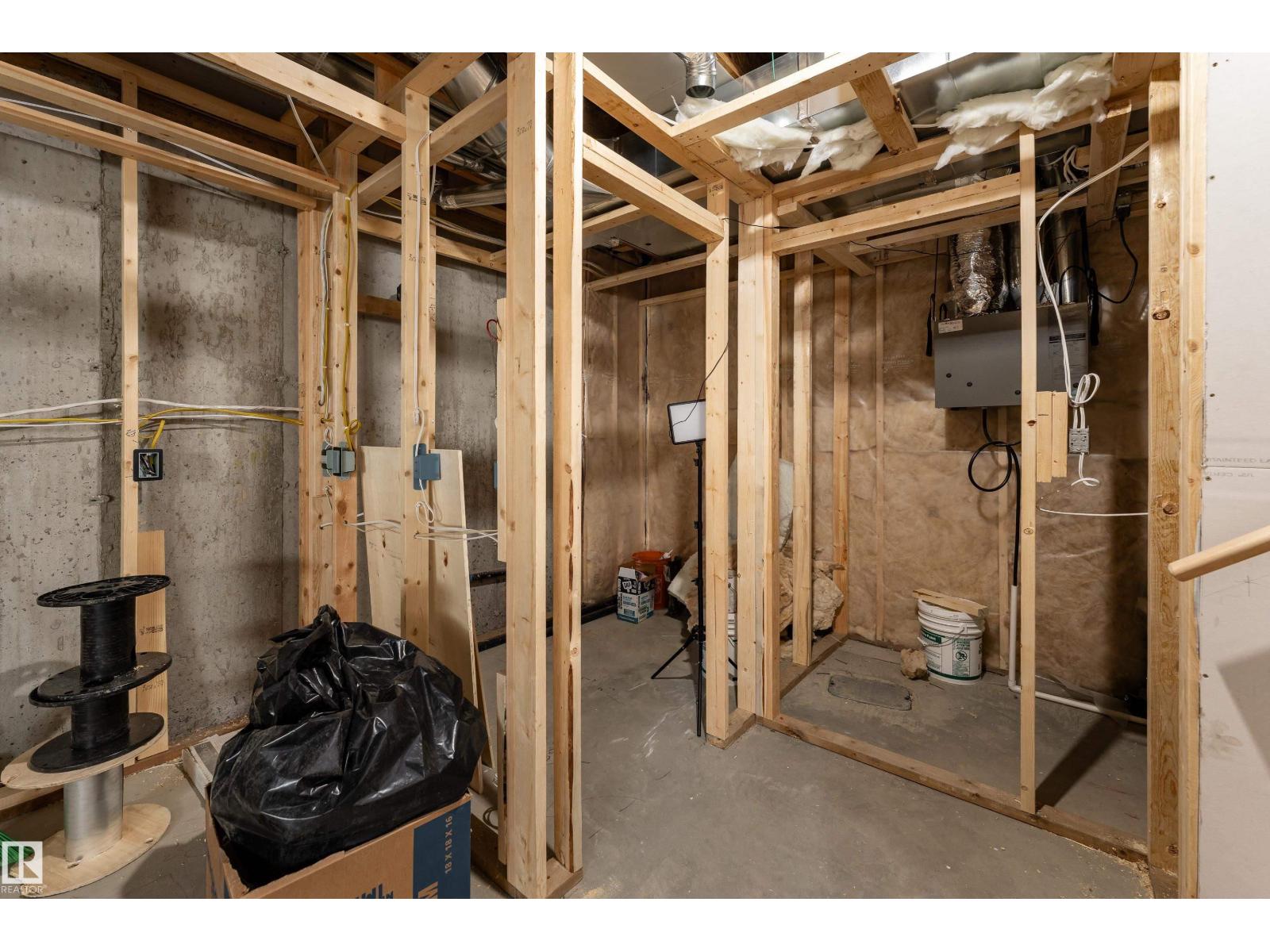 1613 Enright Wy Nw Property Photo 48