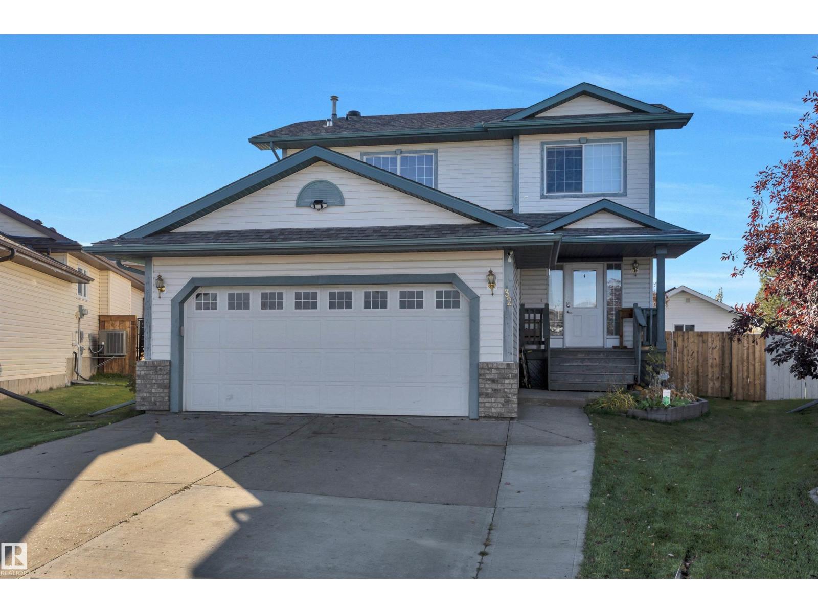 32 MOBERG RD