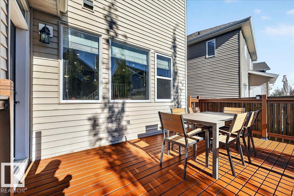 8515 19 Av Sw Property Photo 44