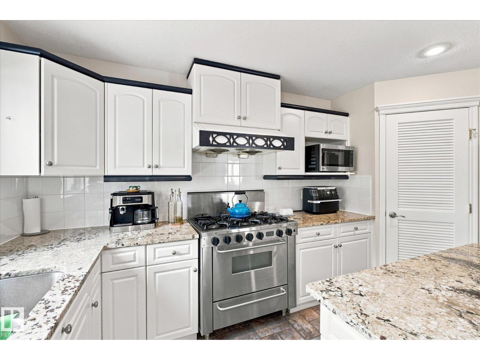 1312 116 St Nw Property Photo 4