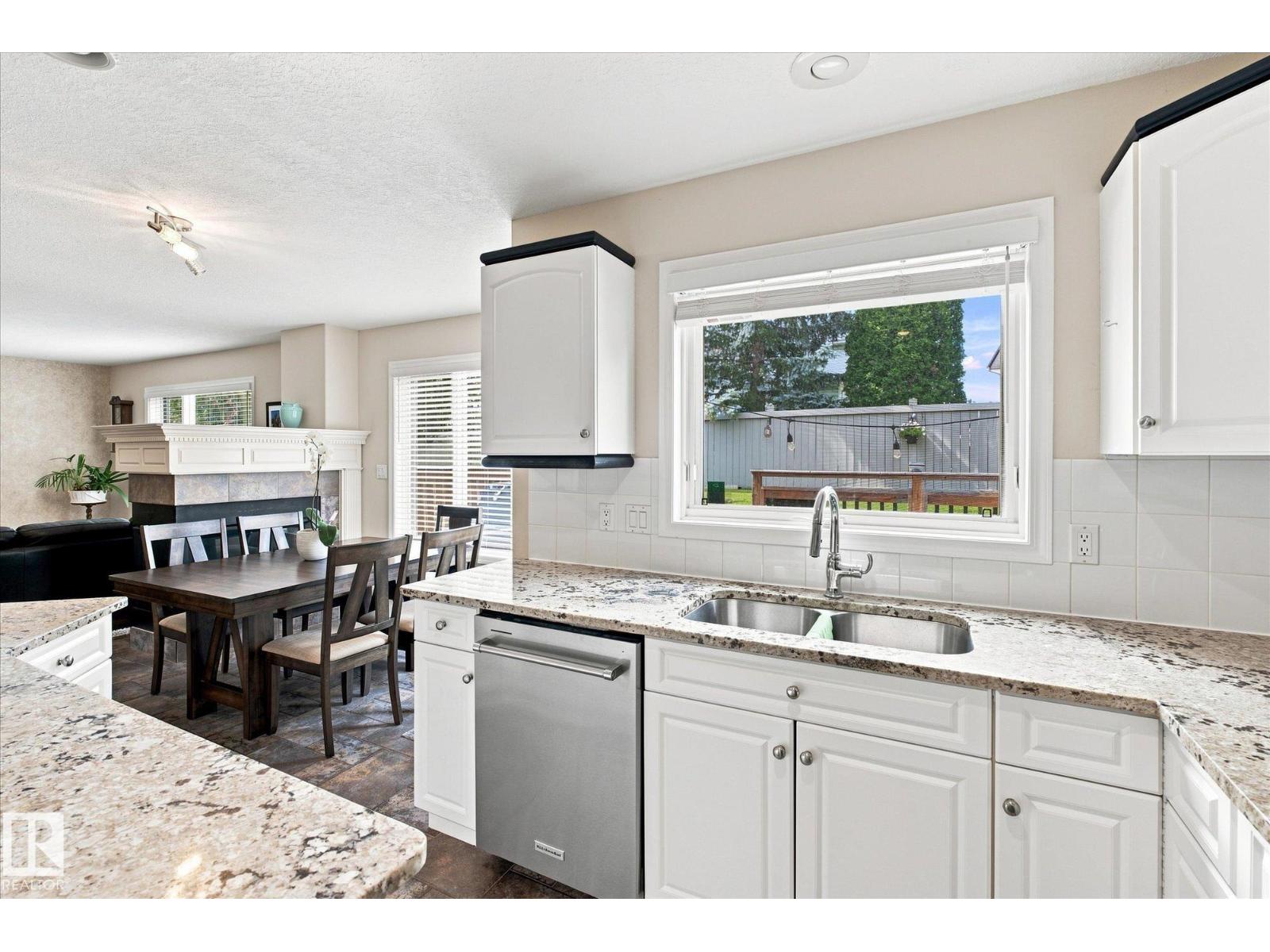 1312 116 St Nw Property Photo 6