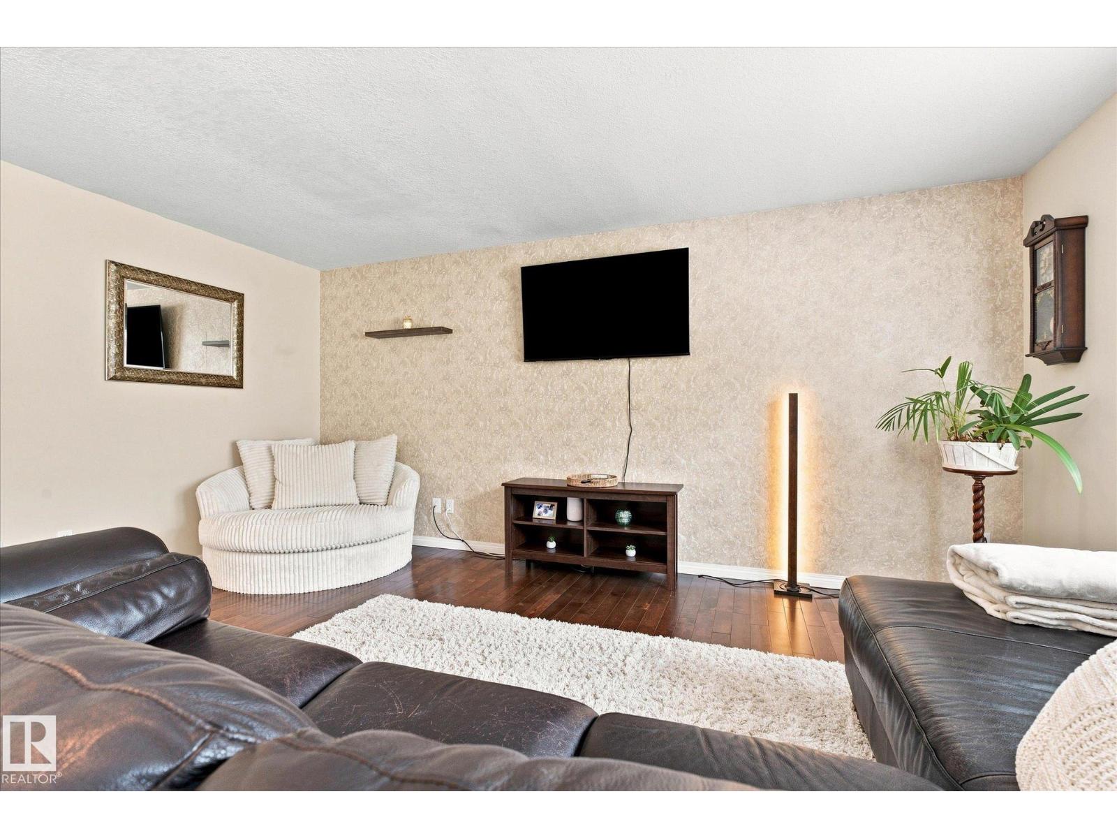 1312 116 St Nw Property Photo 16