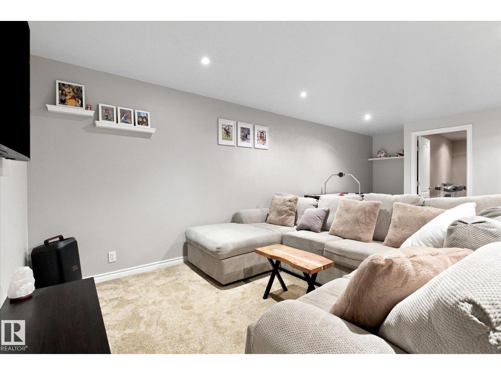 1312 116 St Nw Property Photo 43