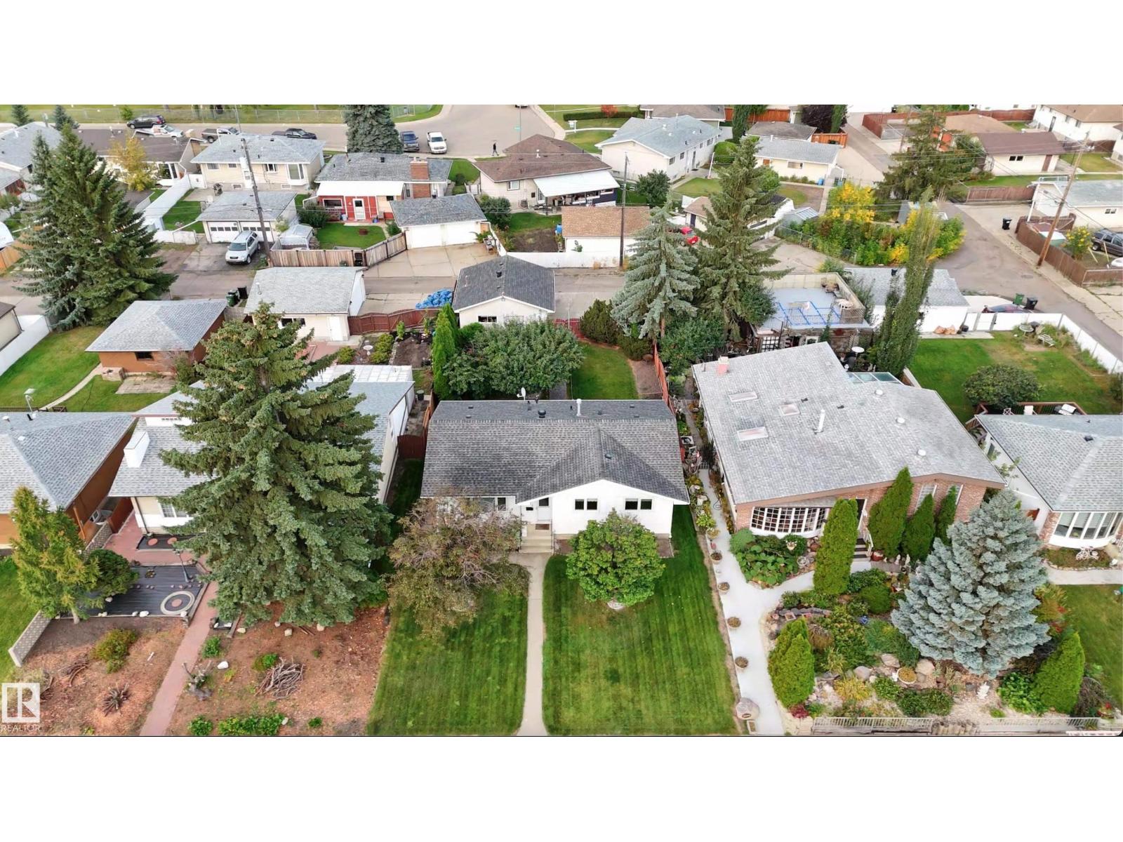 13304 73 St Nw Property Photo 3