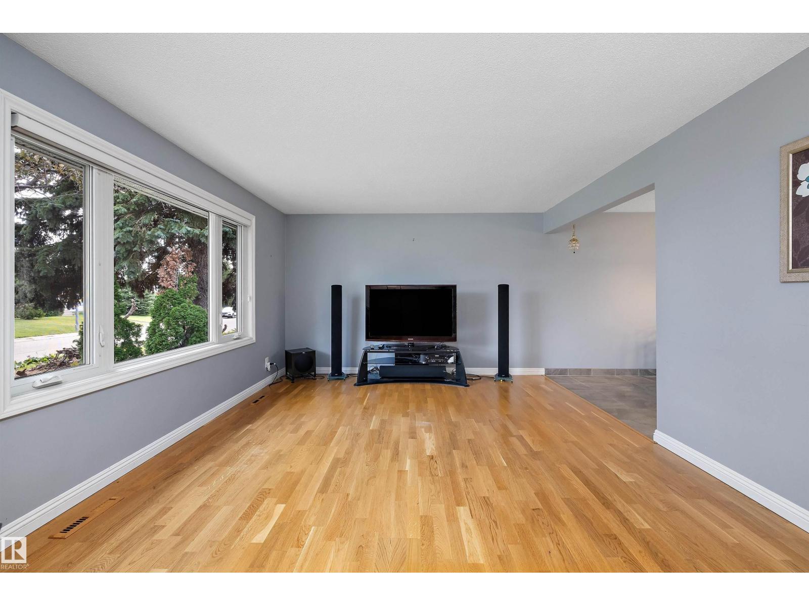 13304 73 St Nw Property Photo 11