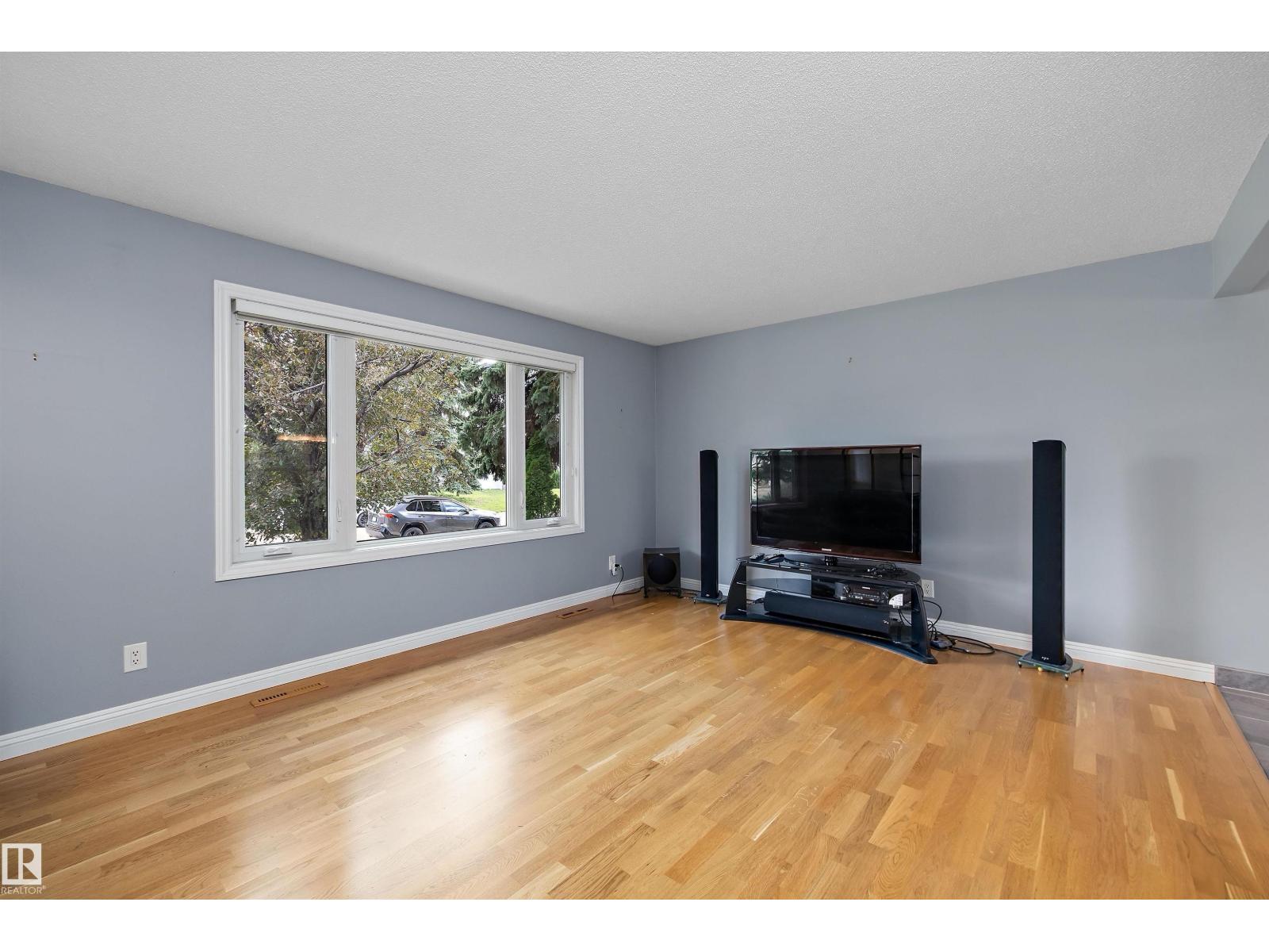 13304 73 St Nw Property Photo 12