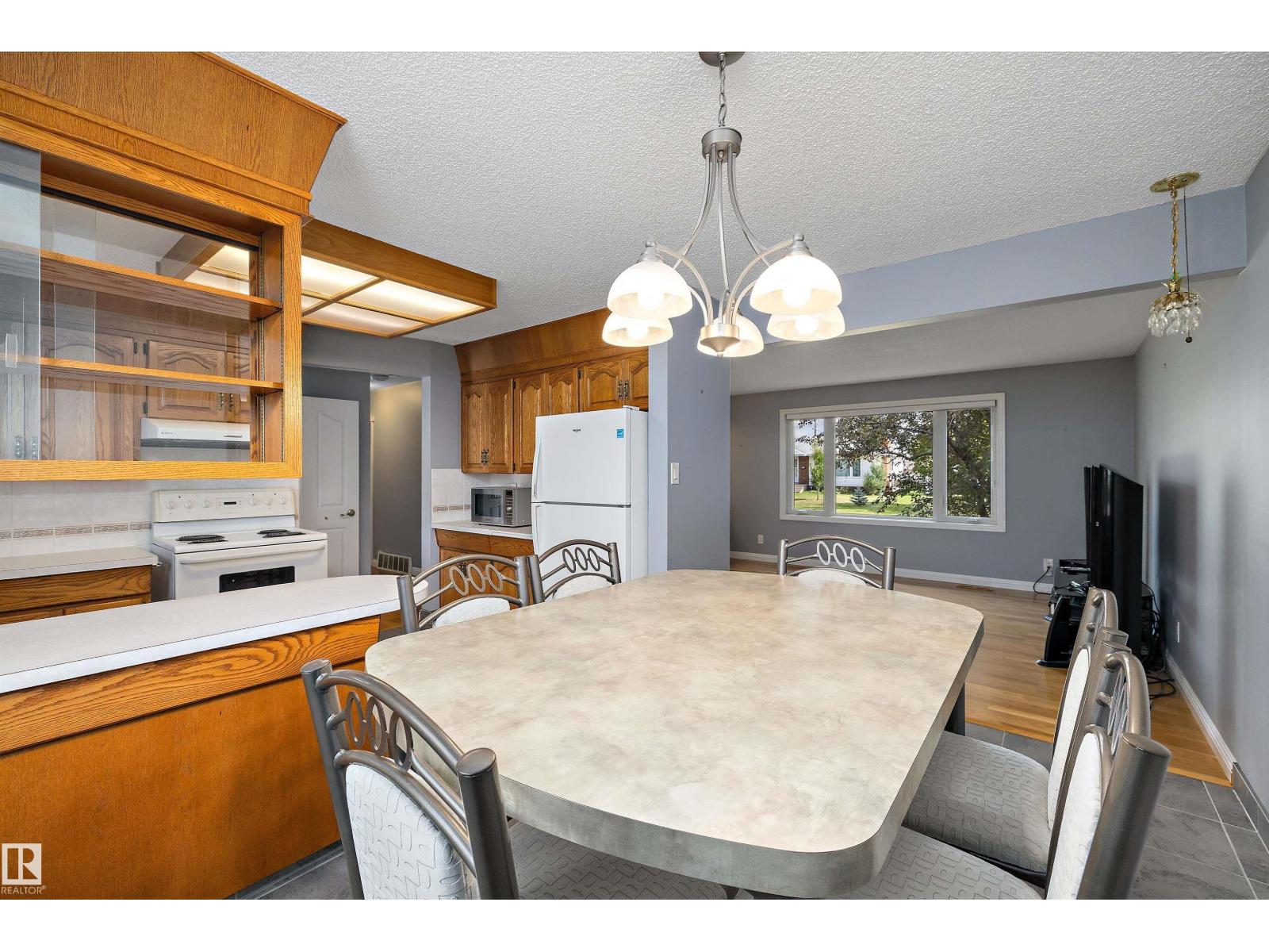 13304 73 St Nw Property Photo 16