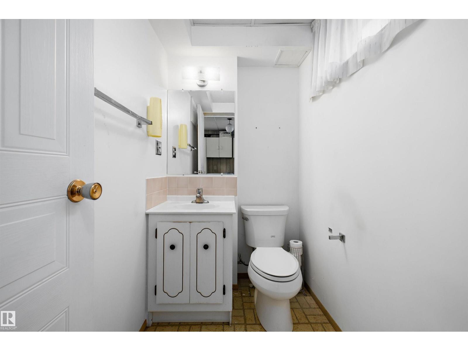 13304 73 St Nw Property Photo 45