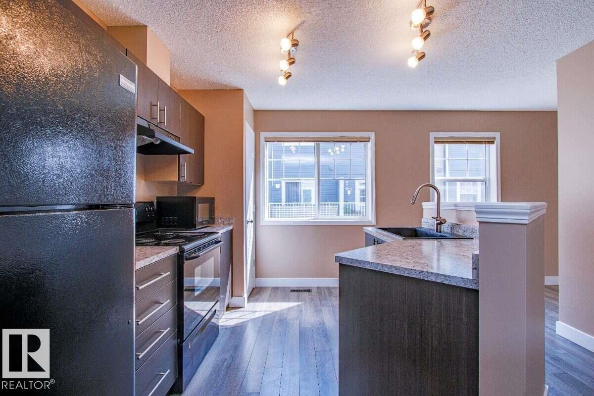 #15 8304 11 AV SW Property Photo 1