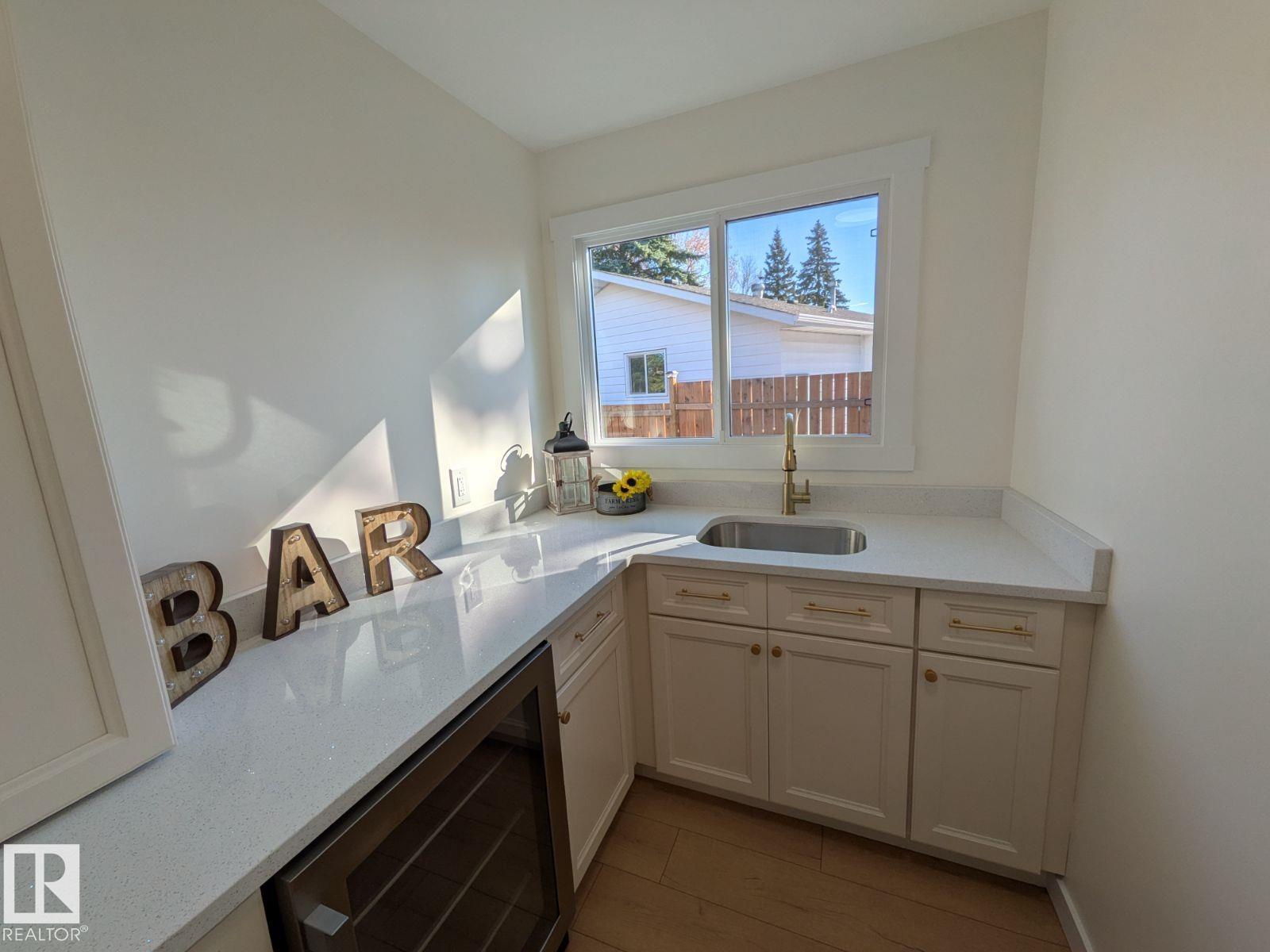 81 Nootka Rd Property Photo 12