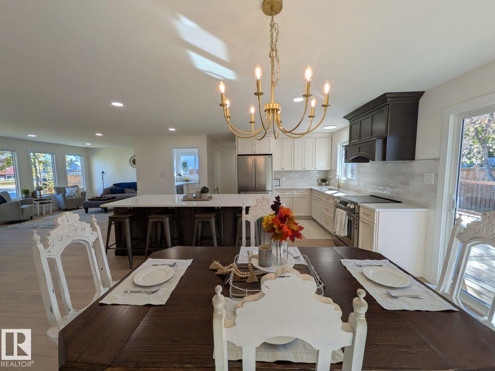81 Nootka Rd Property Photo 14