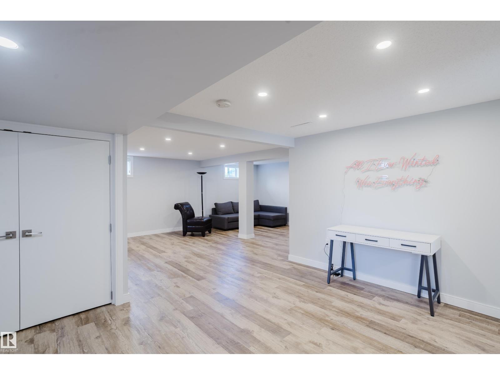 9330 162 St Nw Property Photo 36