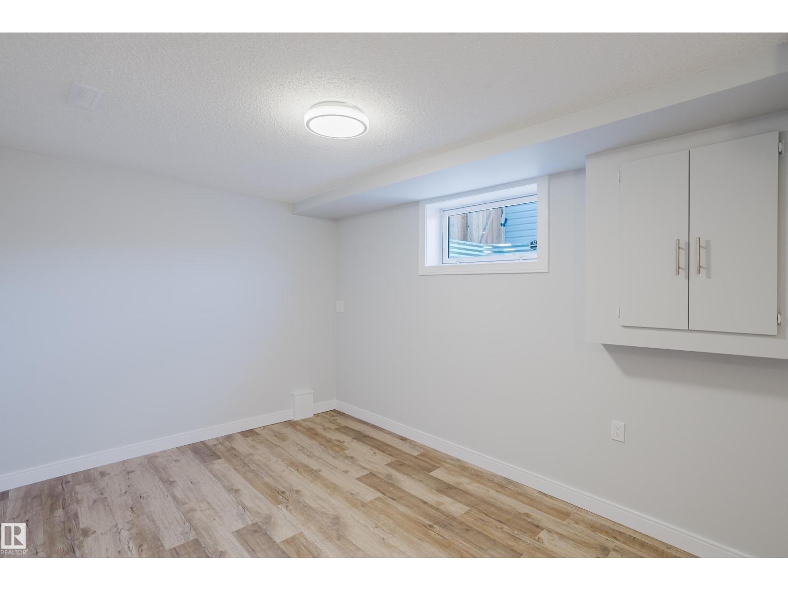 9330 162 St Nw Property Photo 42