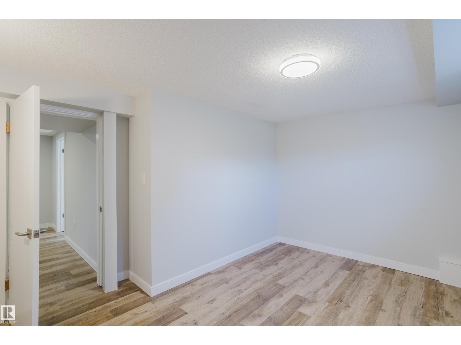 9330 162 St Nw Property Photo 43
