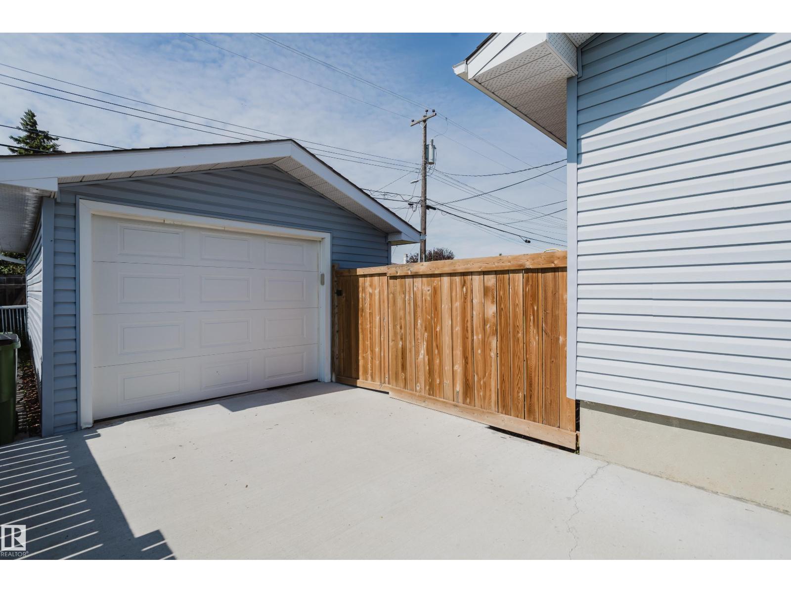 9330 162 St Nw Property Photo 55
