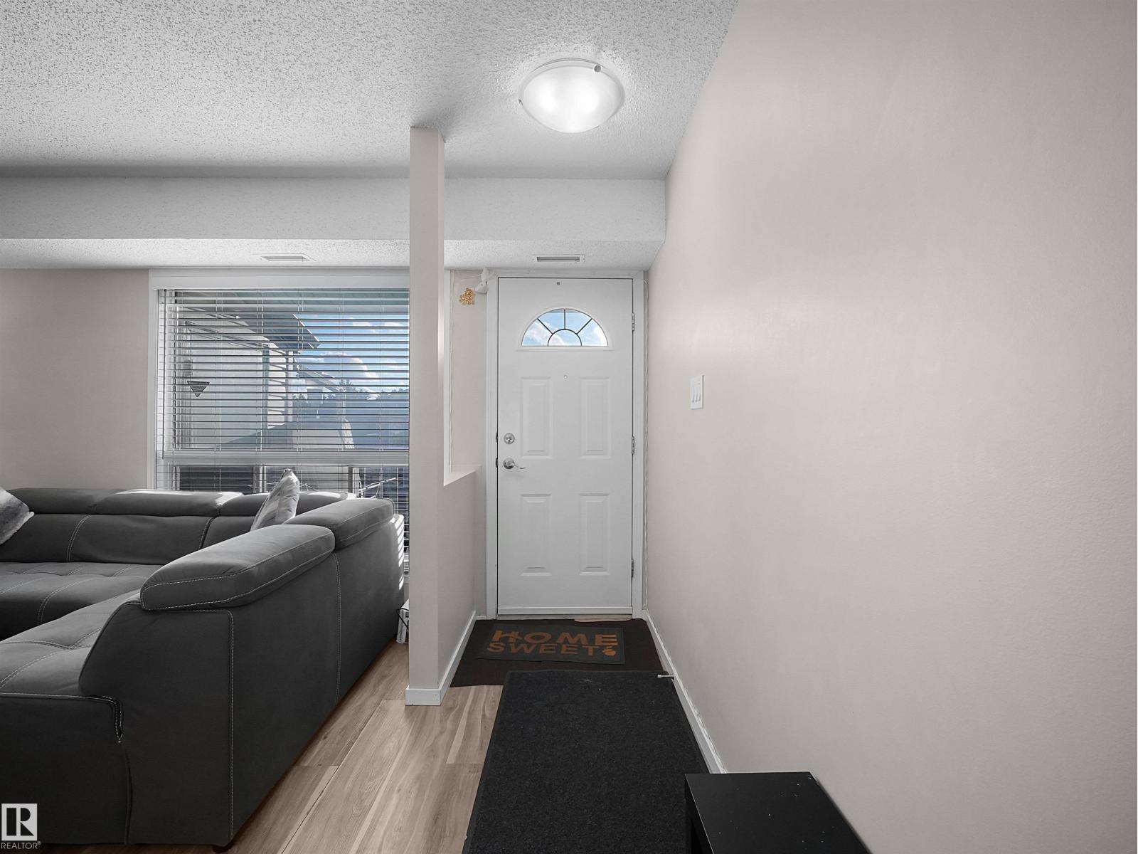 #134 2703 79 St Nw Property Photo 12