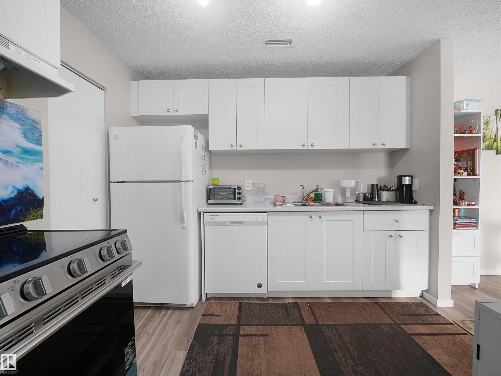 #134 2703 79 St Nw Property Photo 21