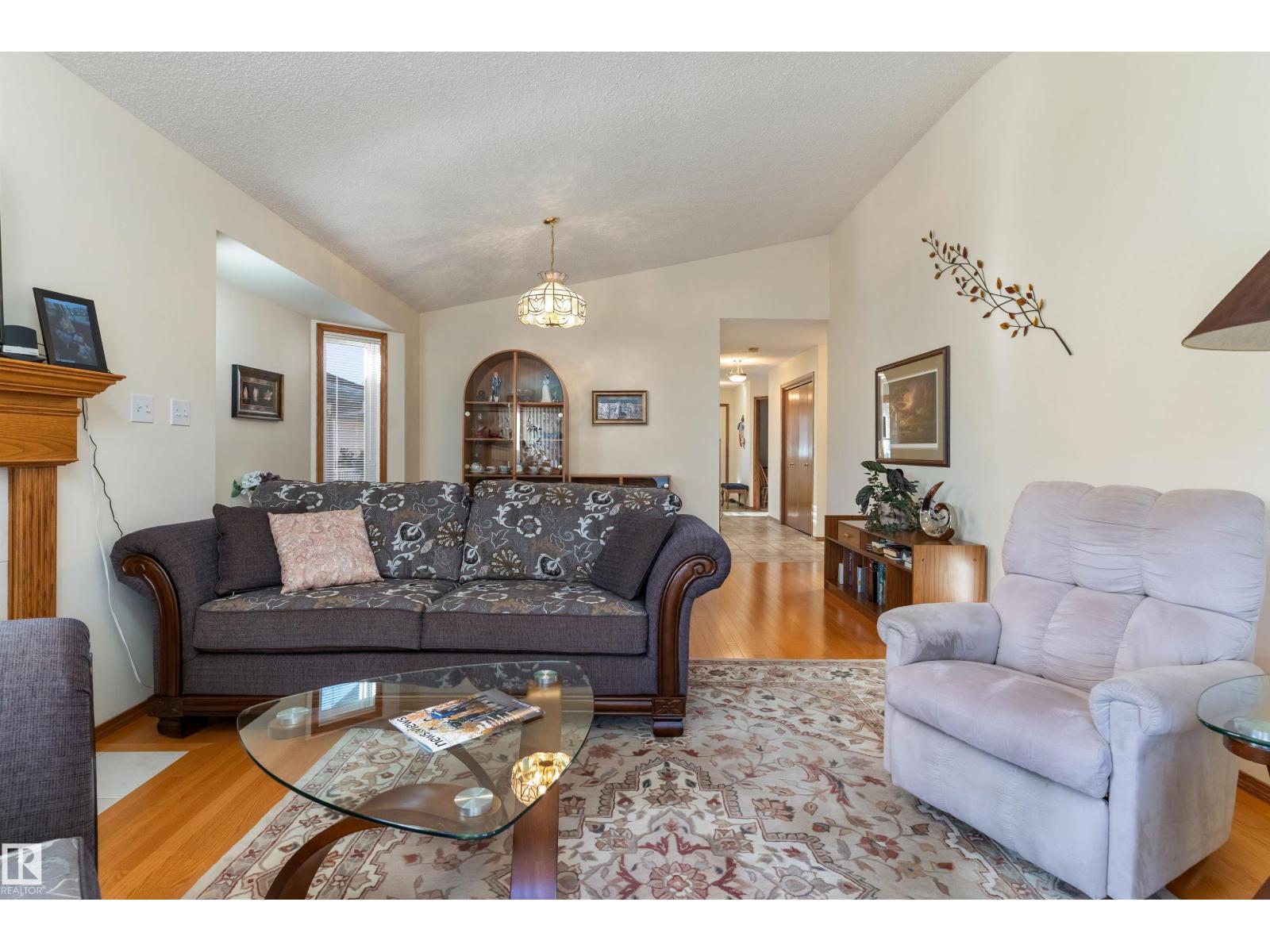 #5 17418 98a Av Nw Property Photo 13