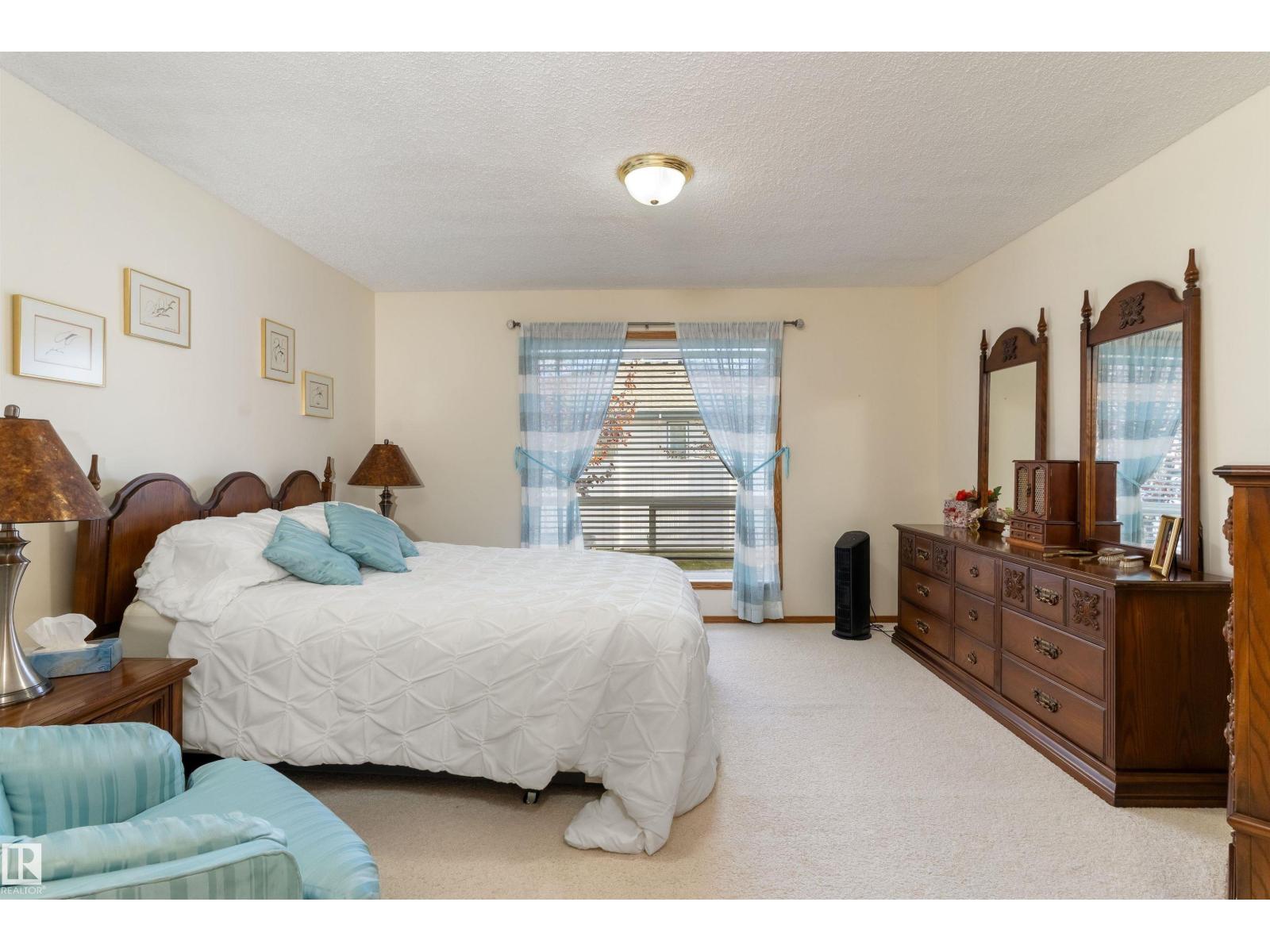 #5 17418 98a Av Nw Property Photo 24
