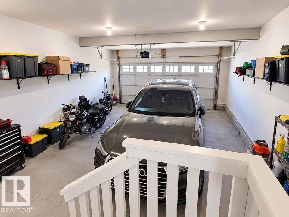 2628 30 St Nw Property Photo 28