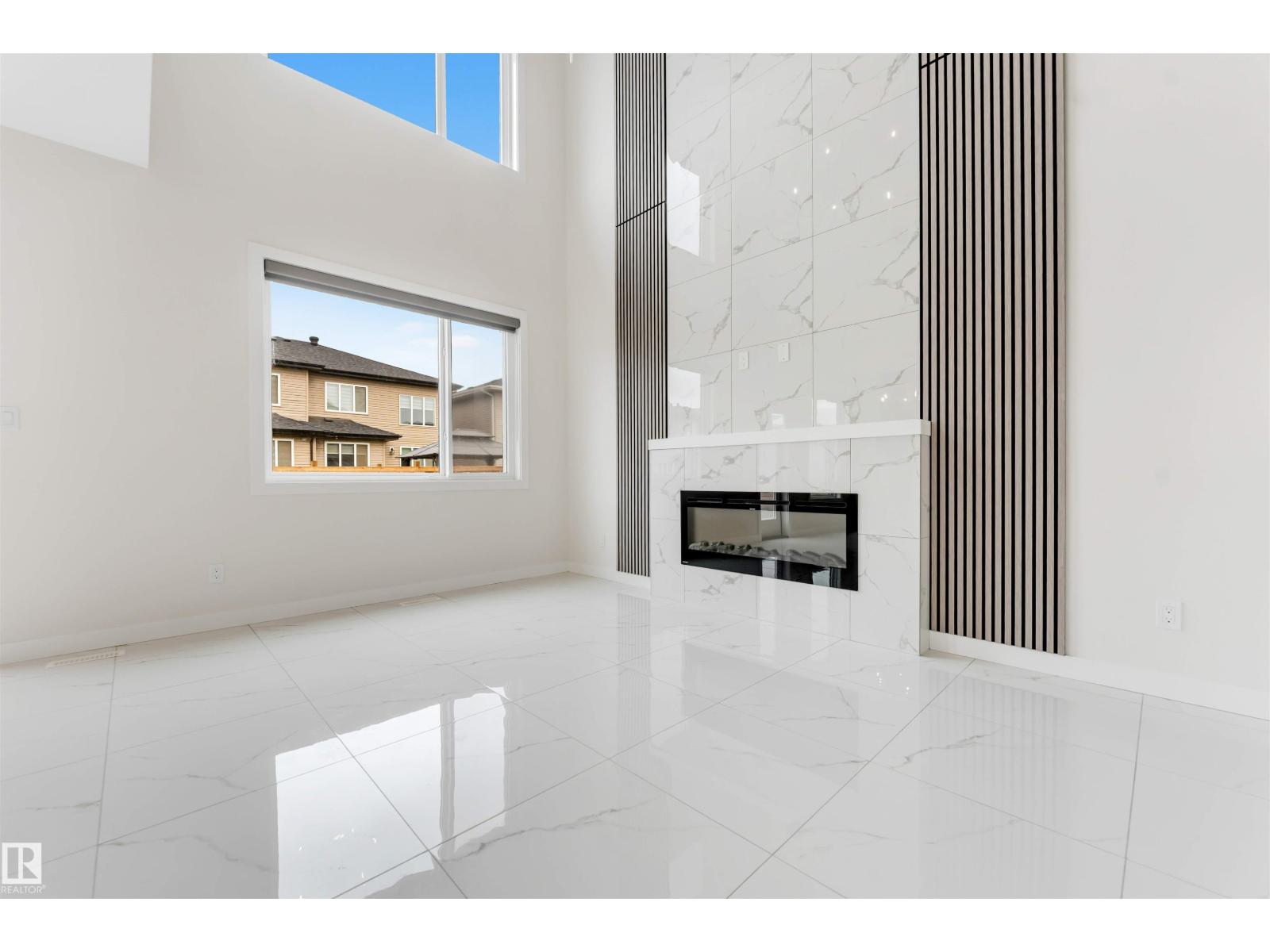 3912 39 Av Property Photo 23