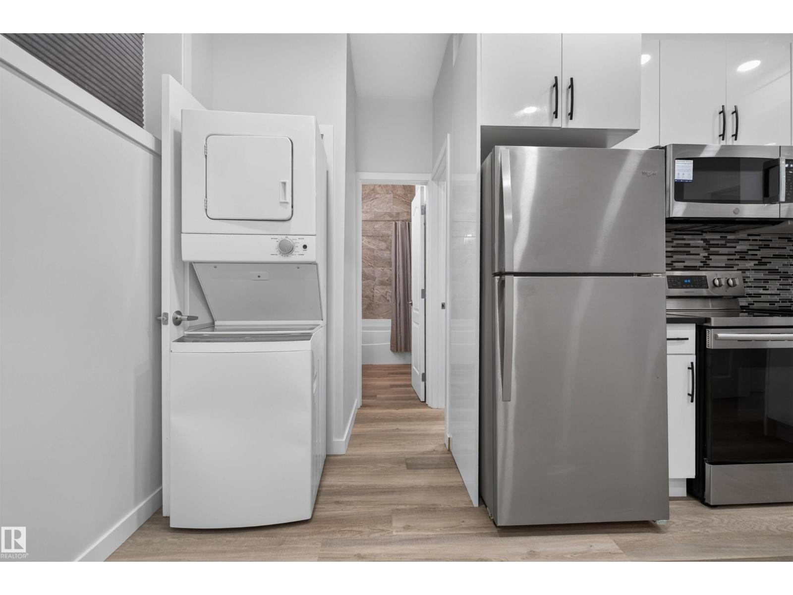 9314 107a Av Nw Property Photo 23