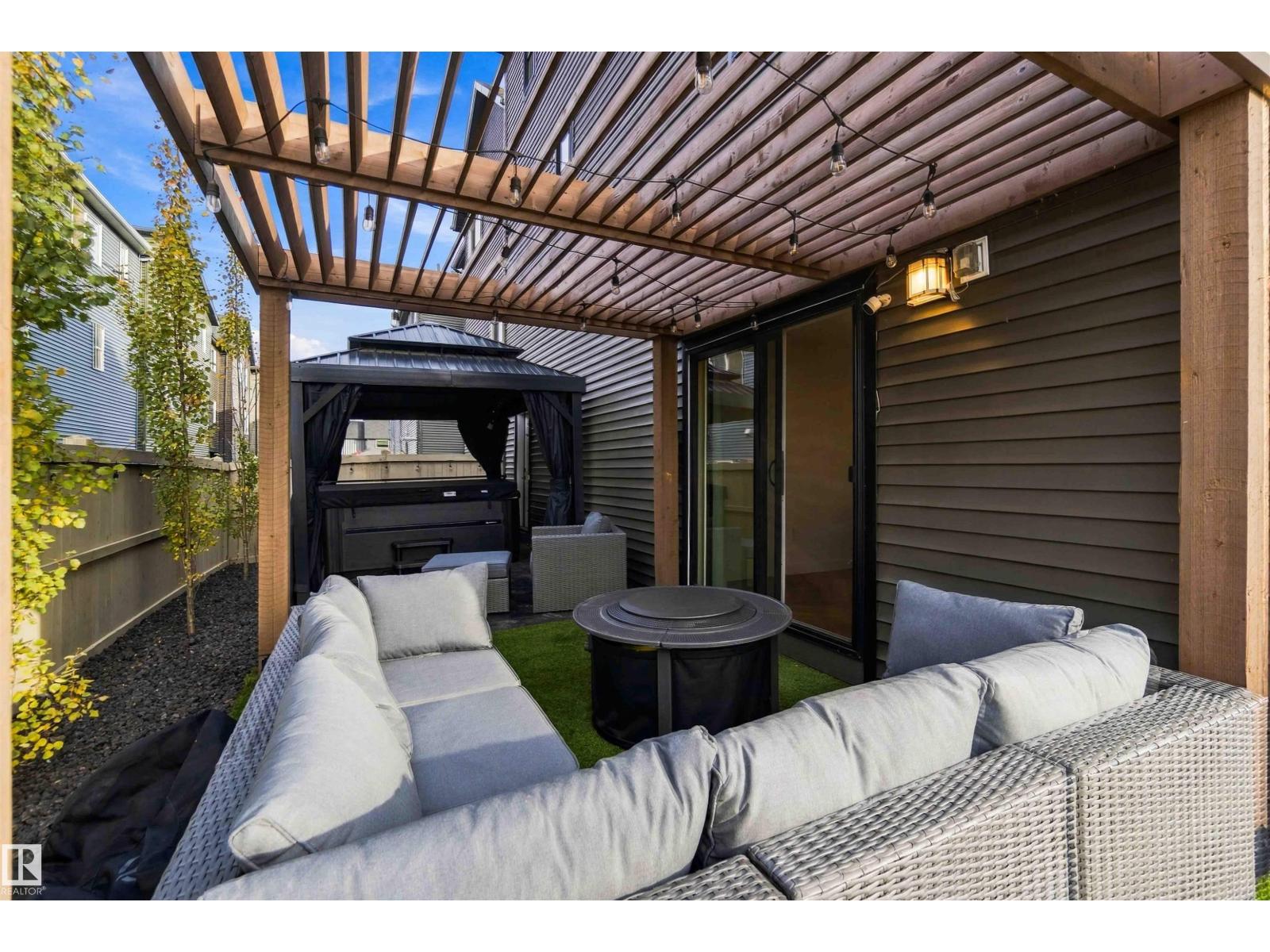 4204 Hawthorn Ro Sw Property Photo 56
