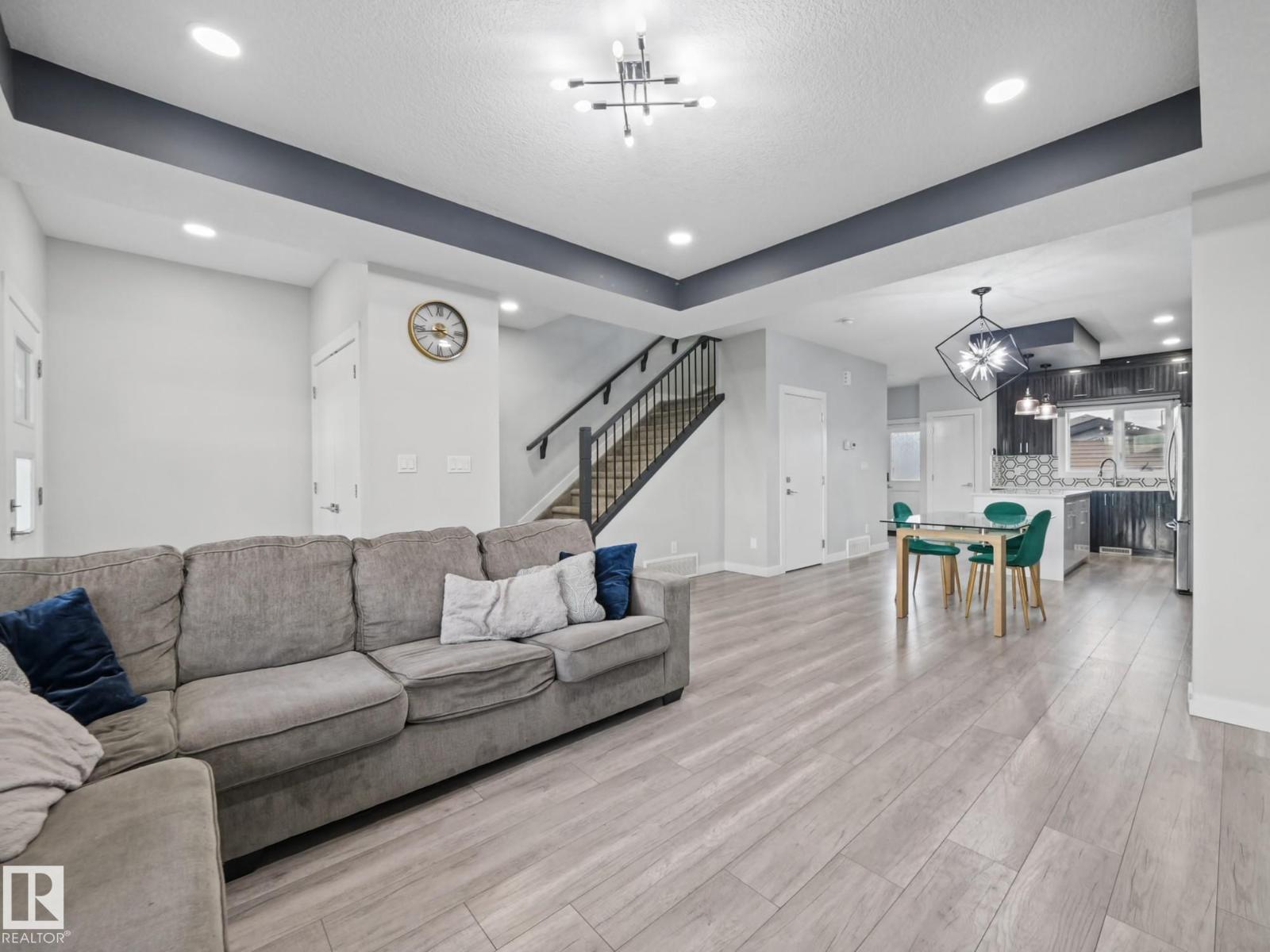 20625 99b Av Nw Property Photo 6
