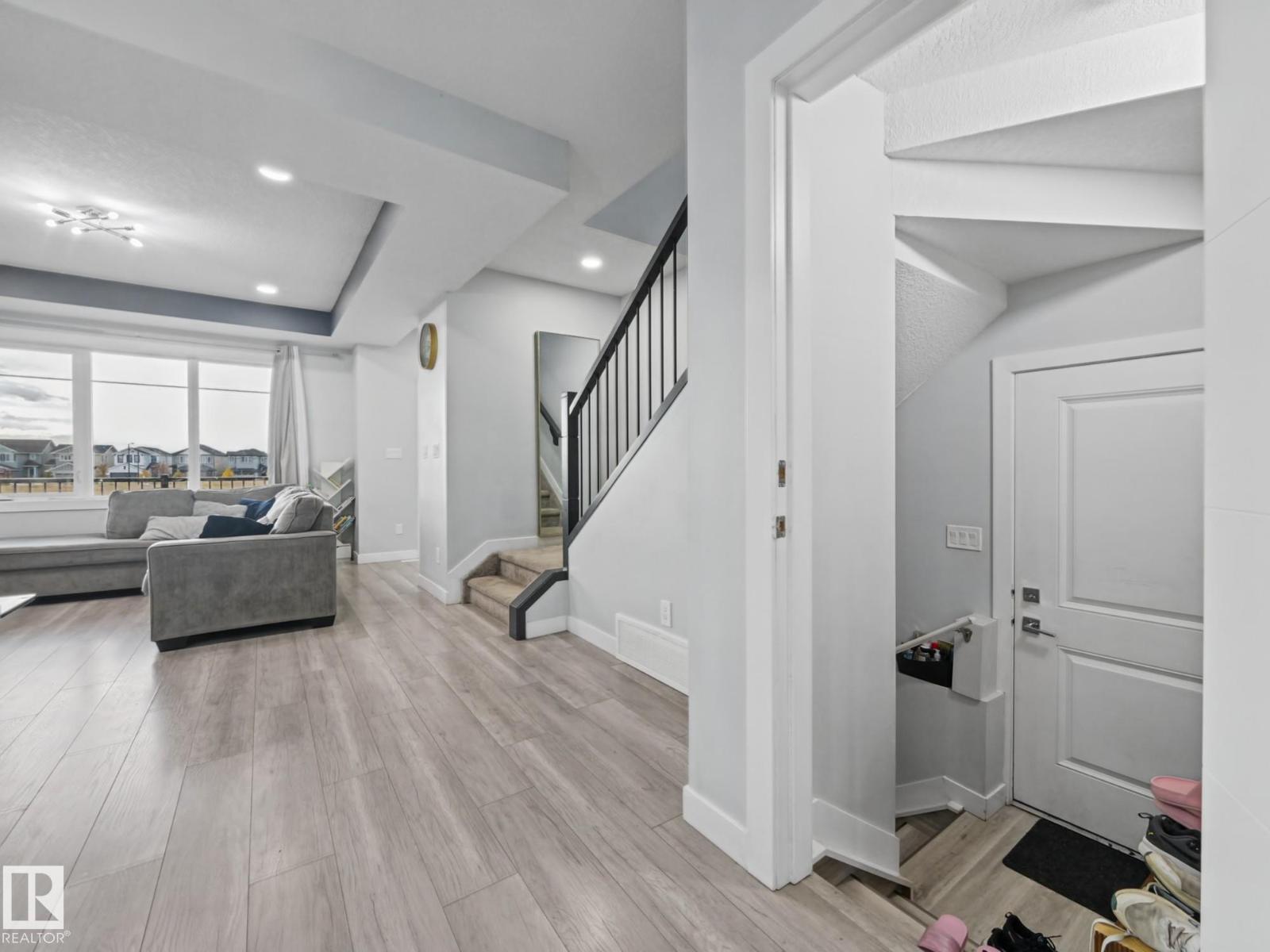 20625 99b Av Nw Property Photo 17