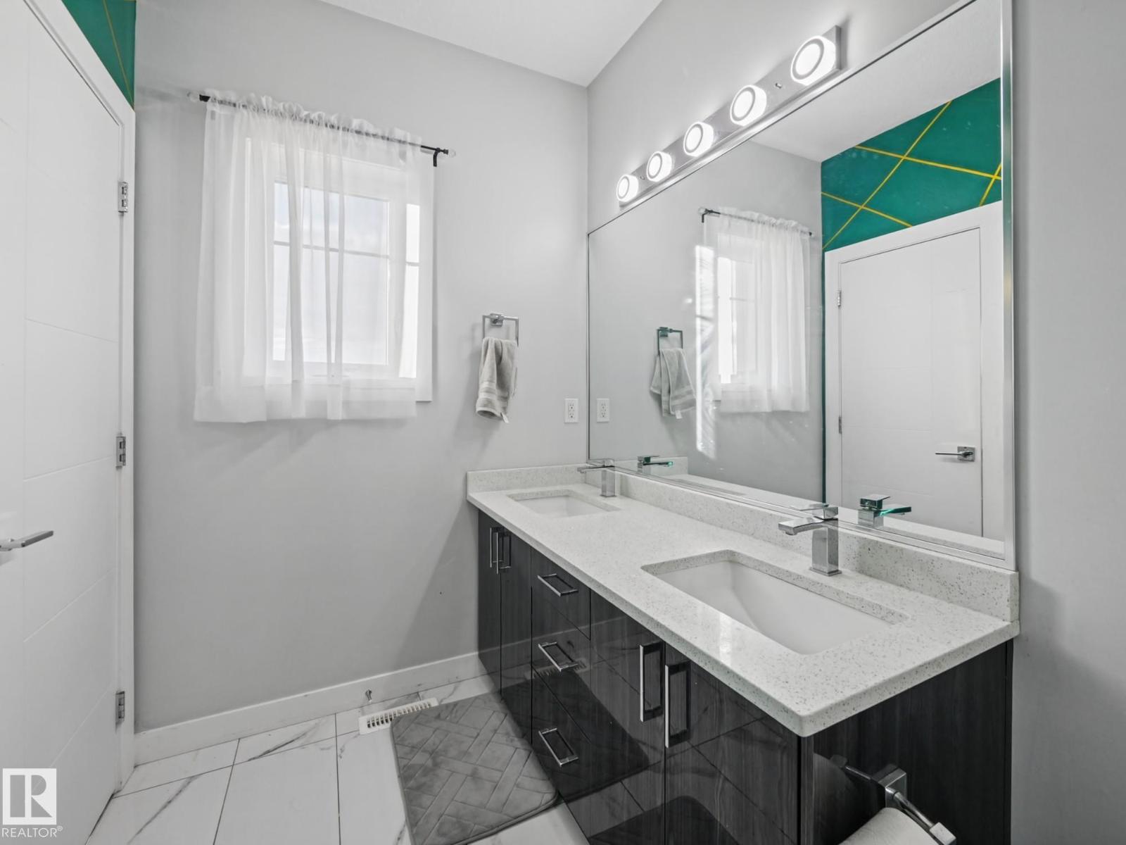 20625 99b Av Nw Property Photo 39