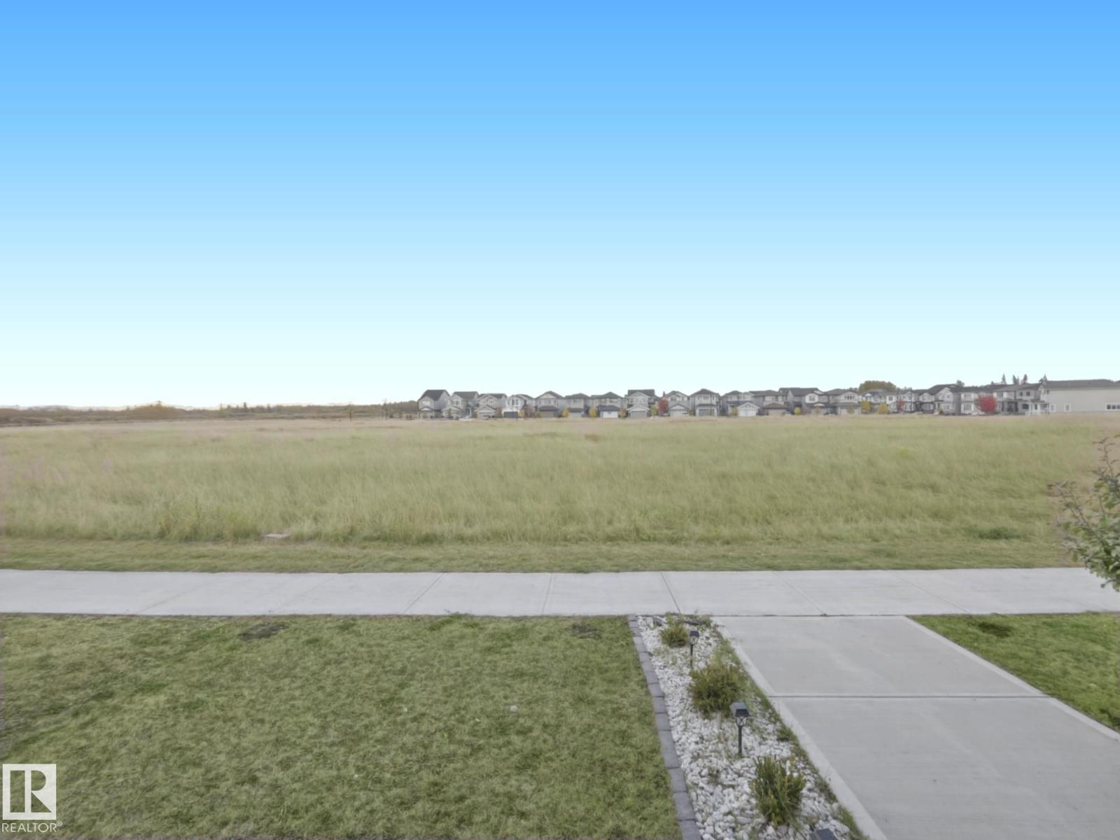 20625 99b Av Nw Property Photo 55