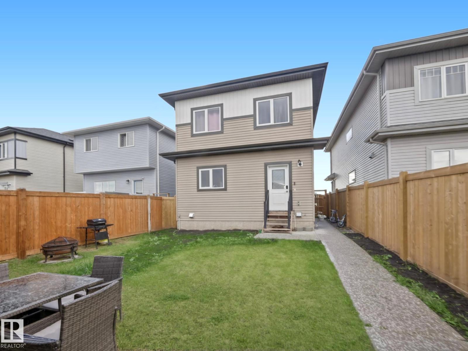 20625 99b Av Nw Property Photo 57