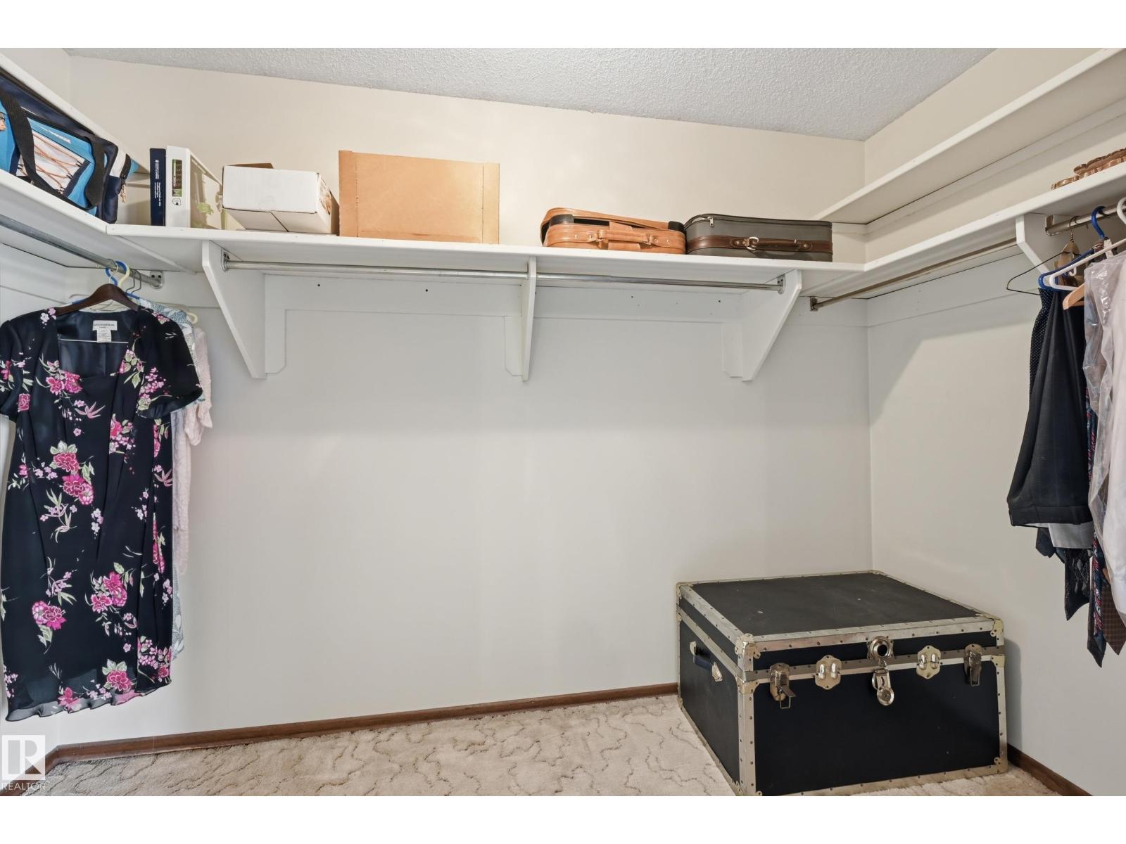 8119 24 Av Nw Property Photo 13