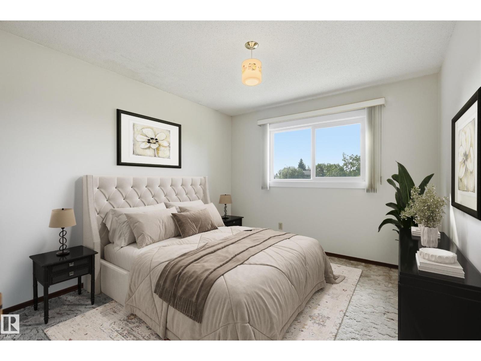 8119 24 Av Nw Property Photo 15