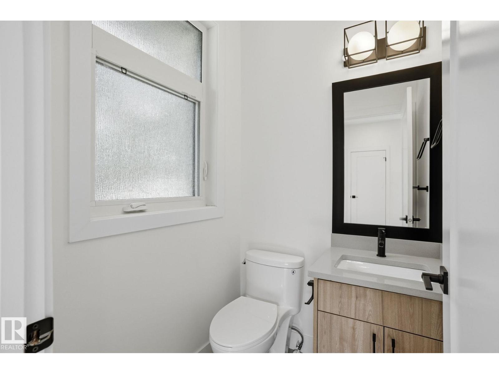 13909 107a Av Nw Property Photo 6
