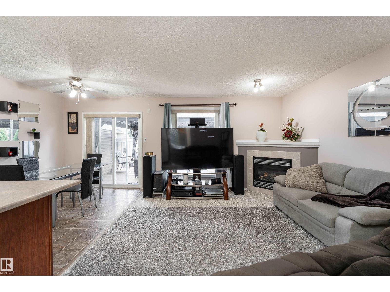 2309 27 Av Nw Property Photo 7