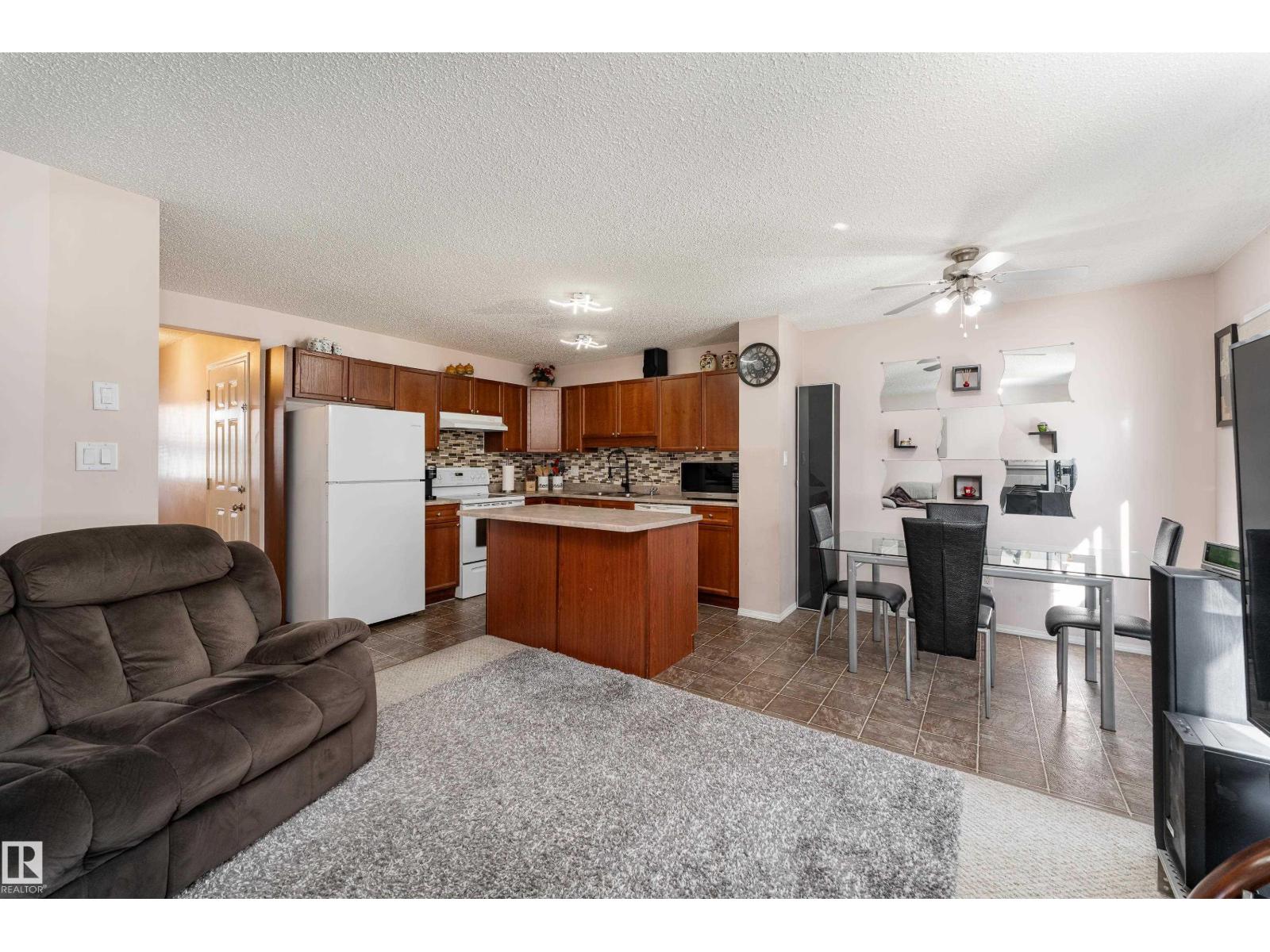 2309 27 Av Nw Property Photo 11