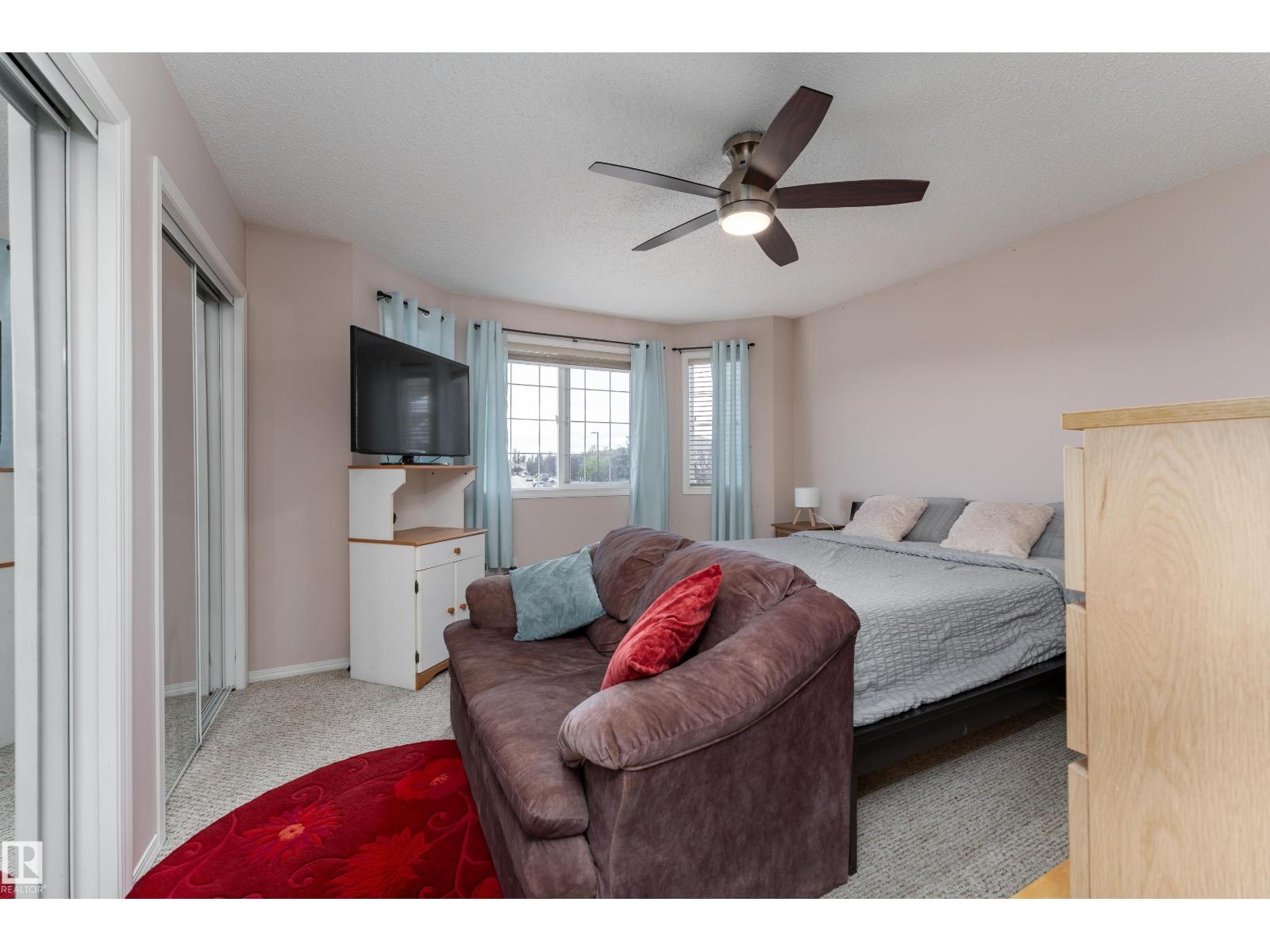 2309 27 Av Nw Property Photo 15