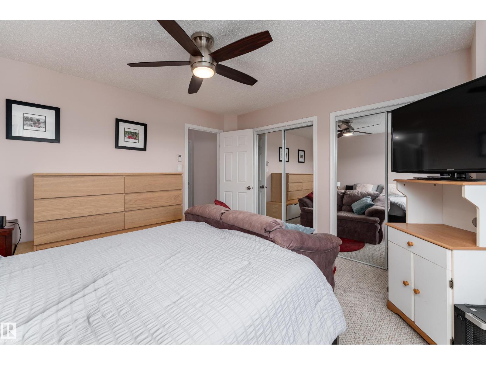2309 27 Av Nw Property Photo 16