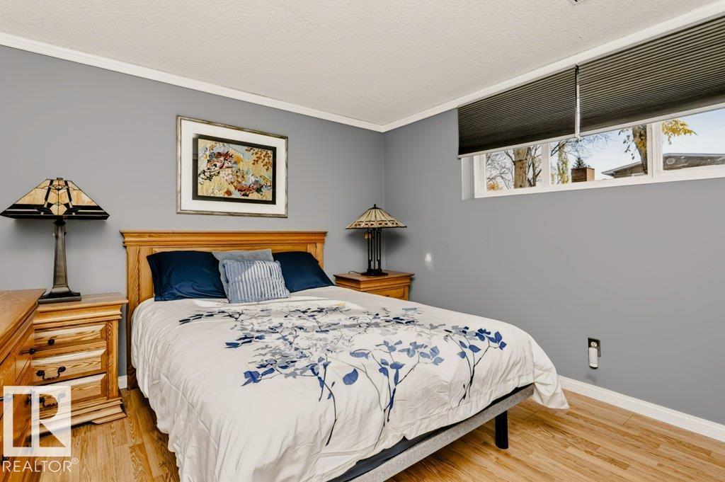 9610 93 Av Property Photo 28