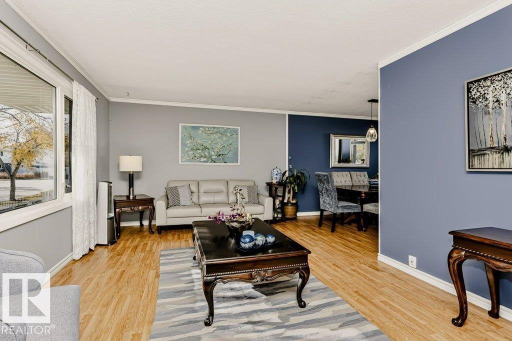 9610 93 Av Property Photo 35