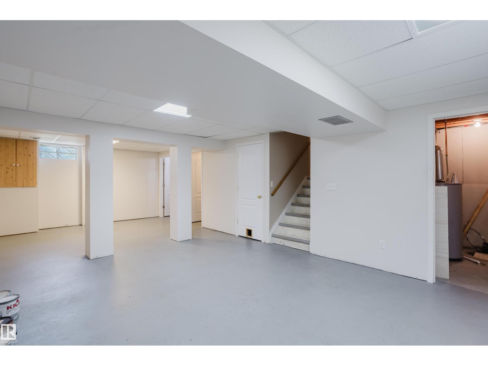 9220 92 St Nw Property Photo 33
