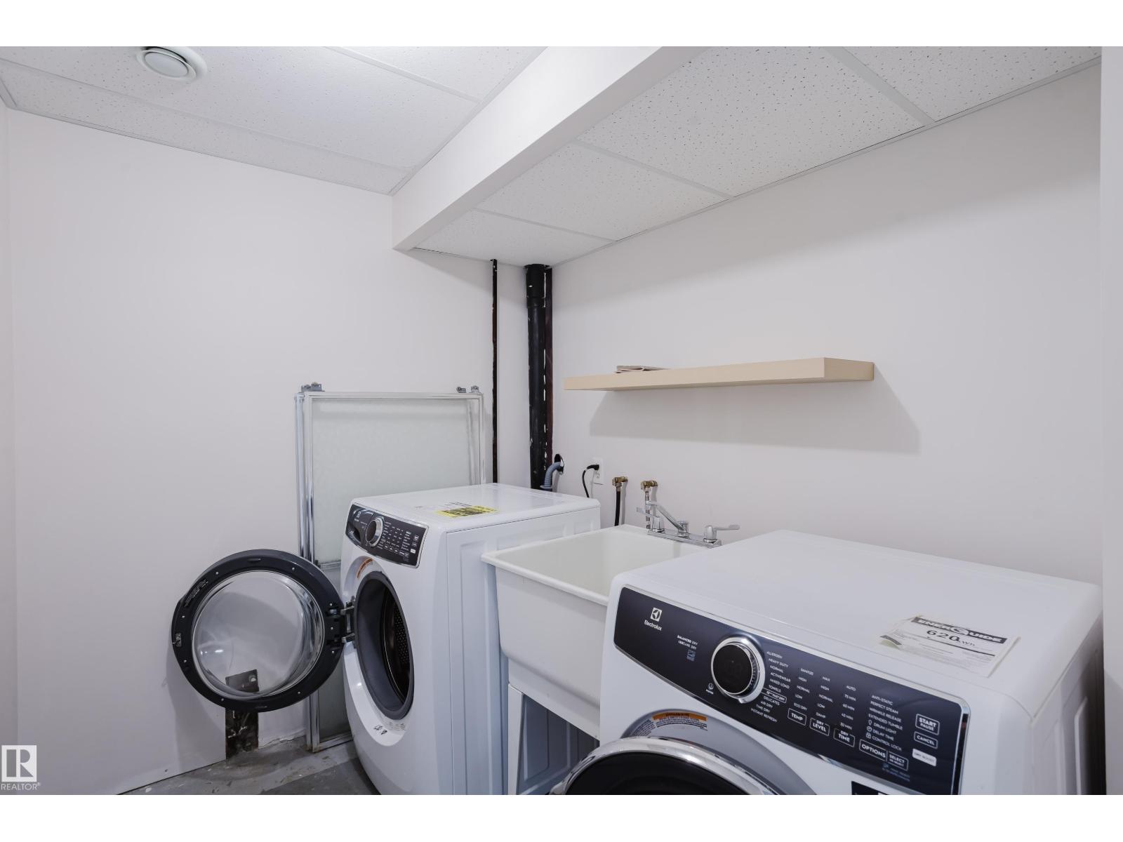 9220 92 St Nw Property Photo 37
