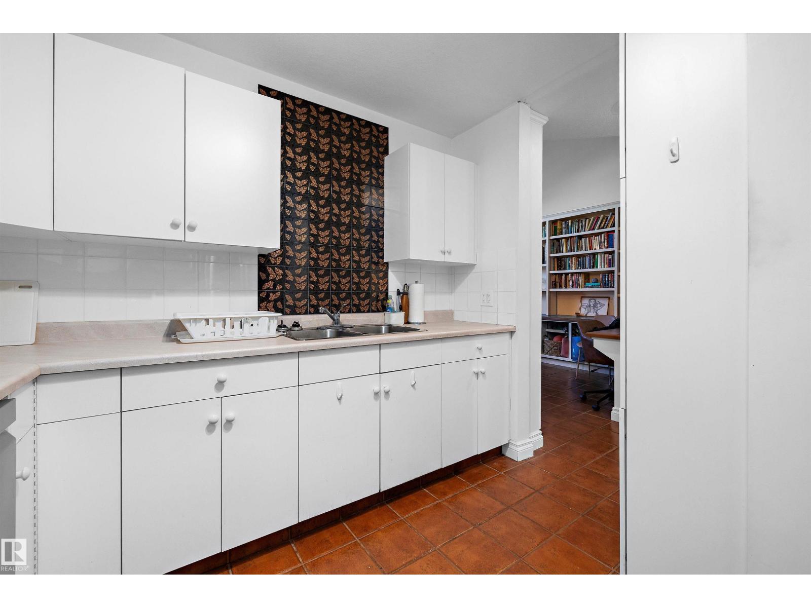 #304 11316 103 Av Nw Property Photo 7