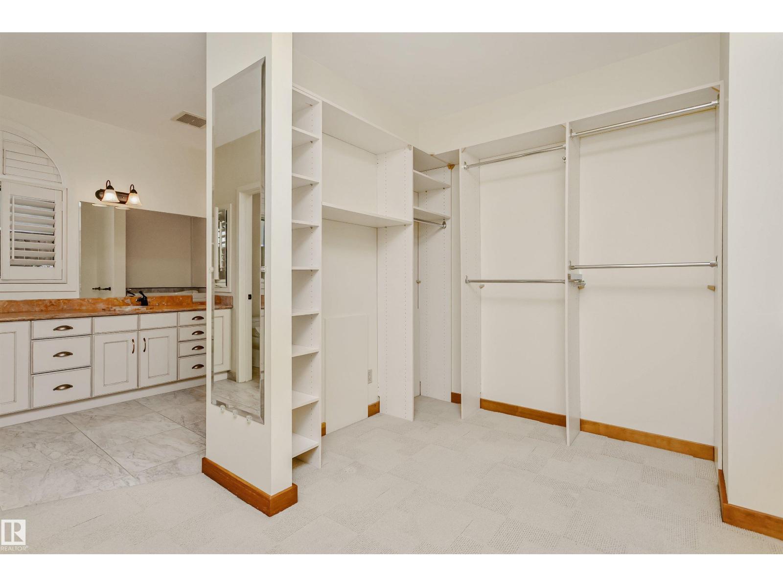 12 Wellington Cr Nw Property Photo 43
