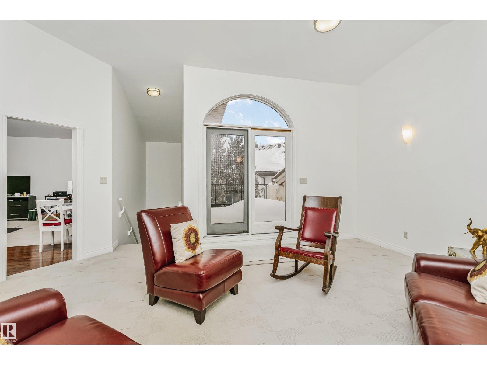 12 Wellington Cr Nw Property Photo 52