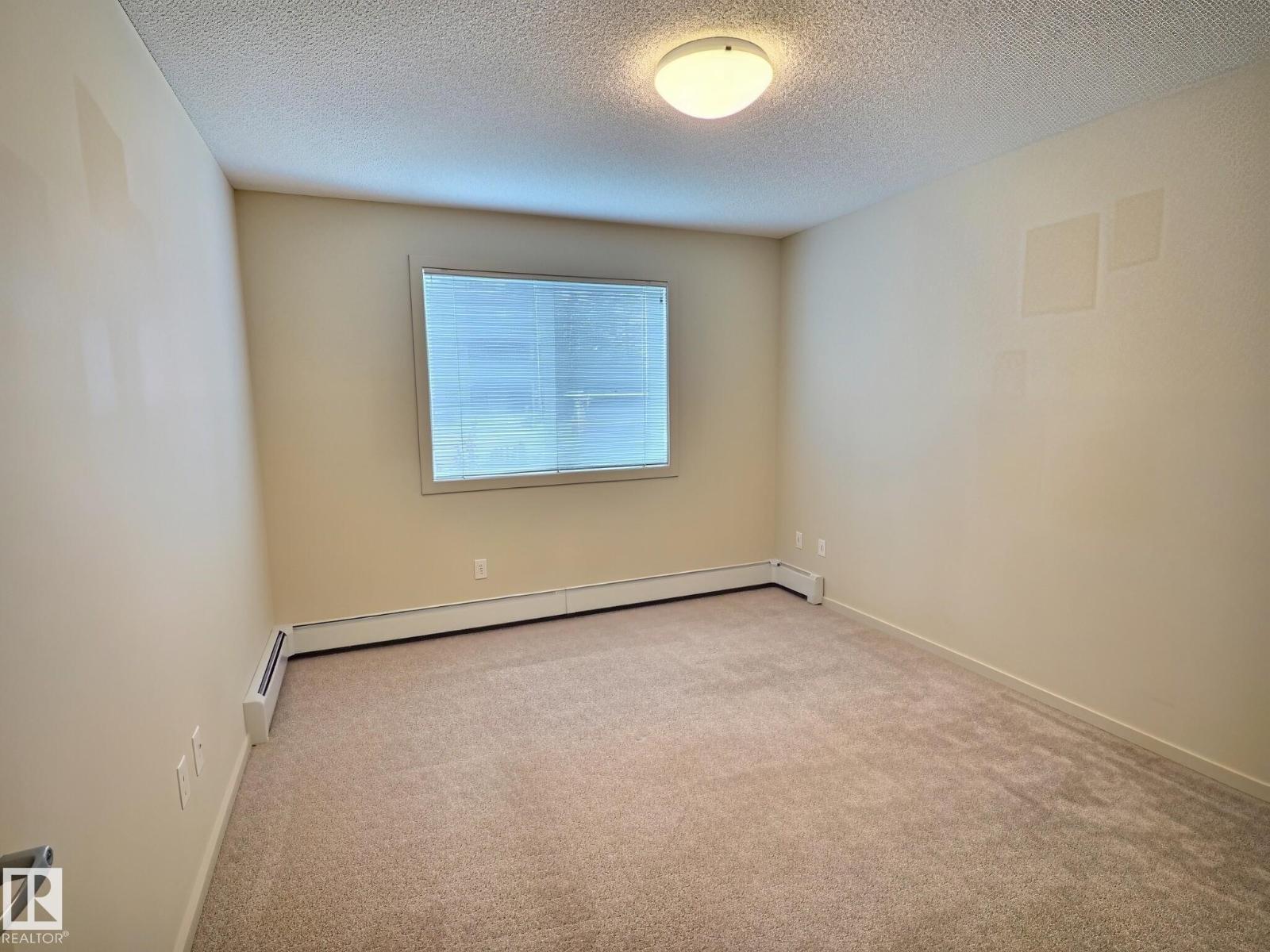 #106 508 Albany Wy Nw Property Photo 9