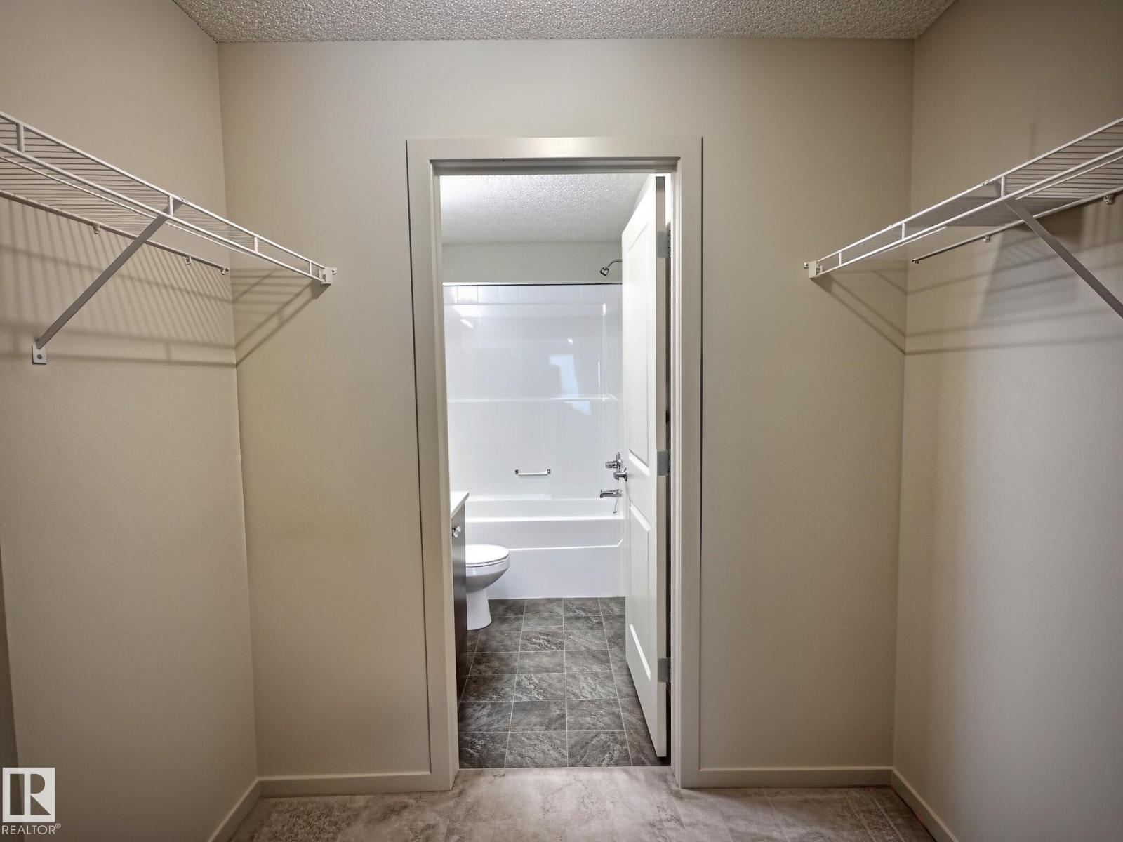 #106 508 Albany Wy Nw Property Photo 10