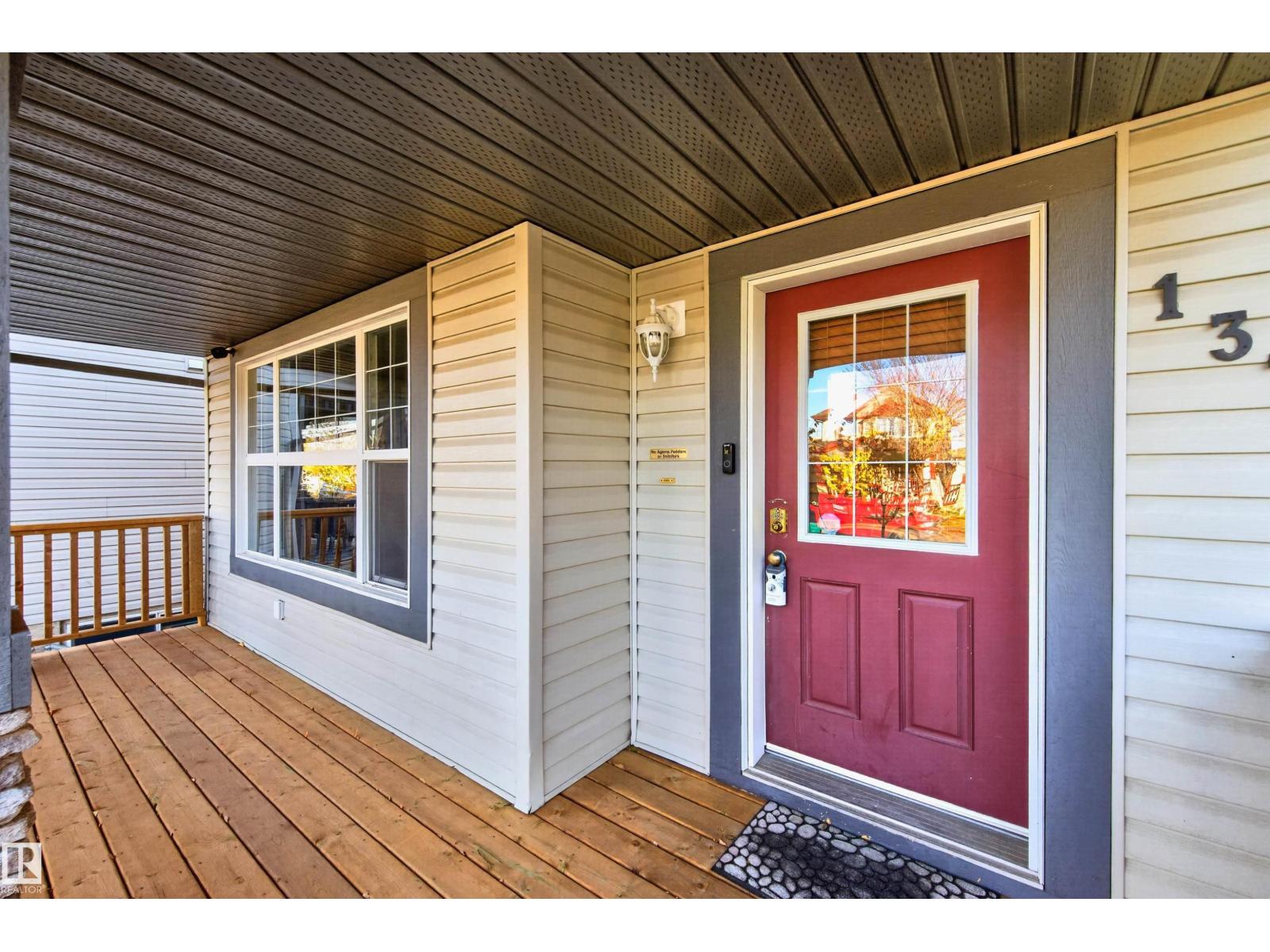 137 62 St Sw Property Photo 4